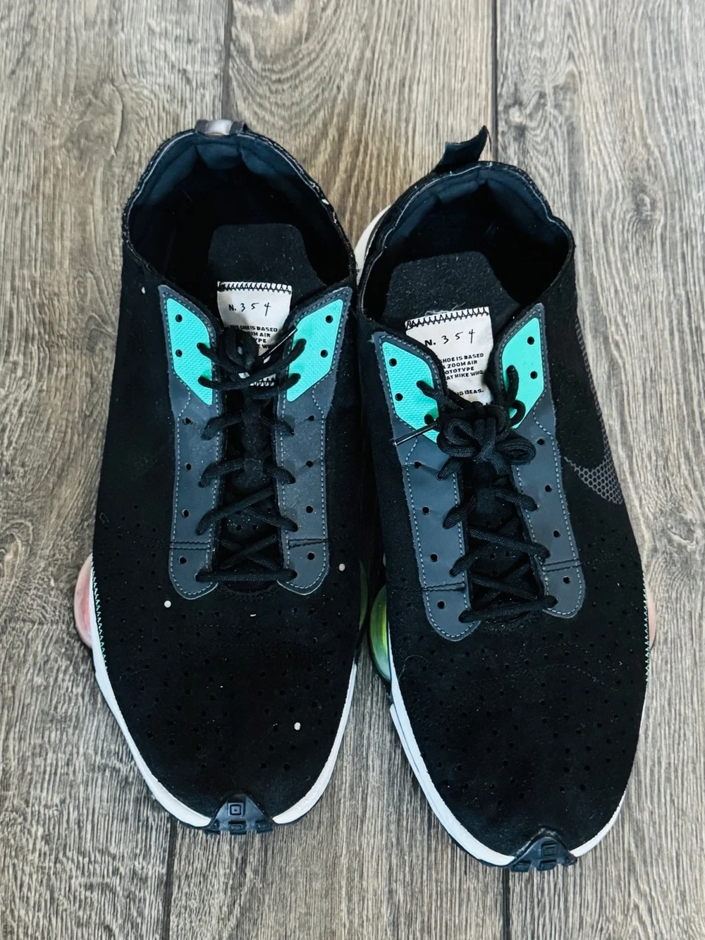 Nike Air Zoom-Type N.354 Black Menta